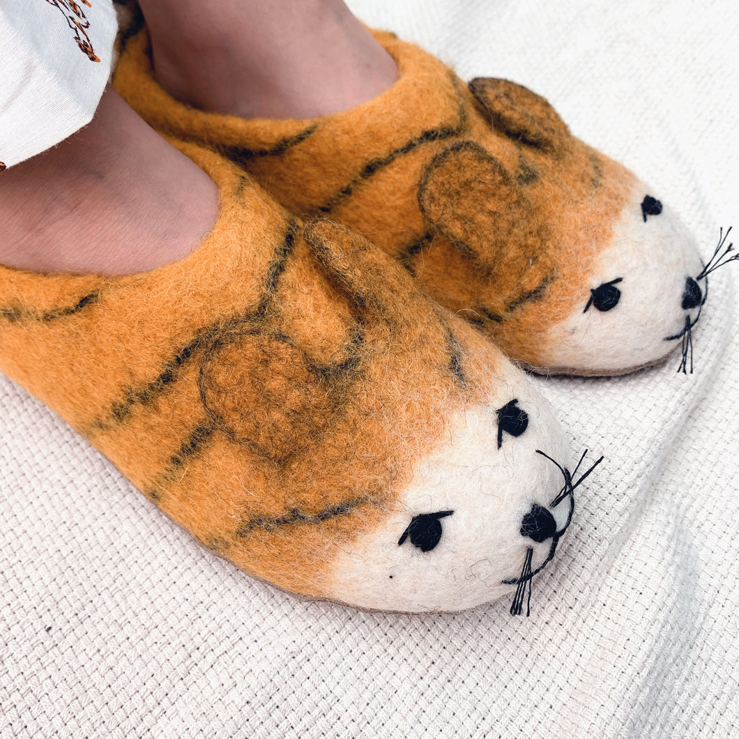 Children’s felt tiger slippers