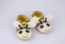 Load image into Gallery viewer, Children’s felt bee slippers
